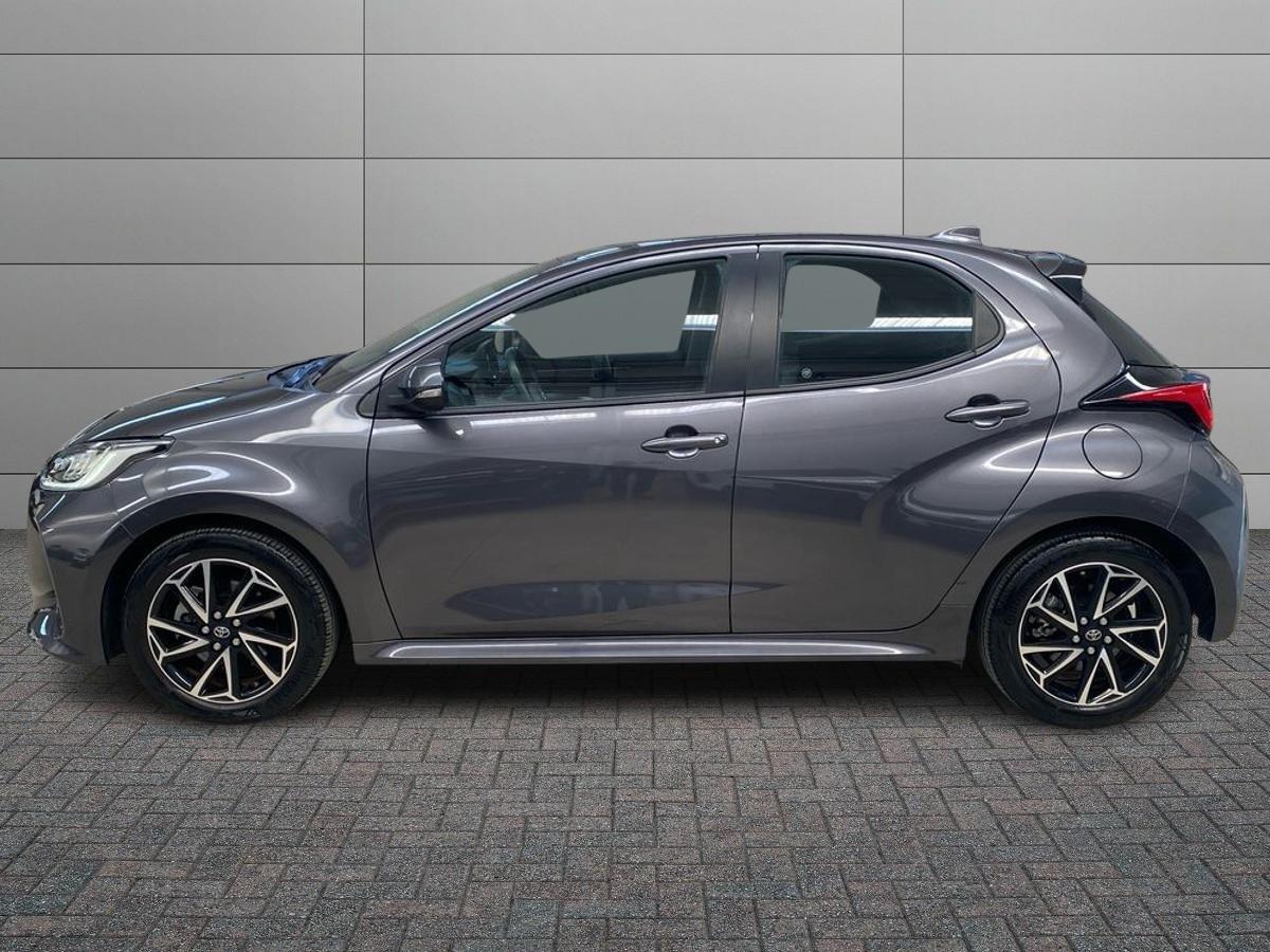 TOYOTA Yaris IV 2020 - Yaris 1.5h Trend
