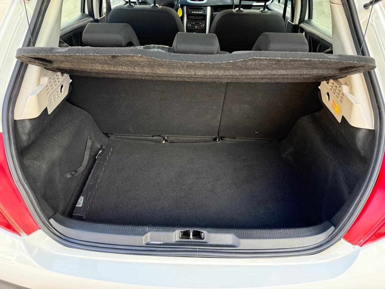 Peugeot 207 Plus 1.4 8V 75CV 5p. ECO GPL CASA MADRE