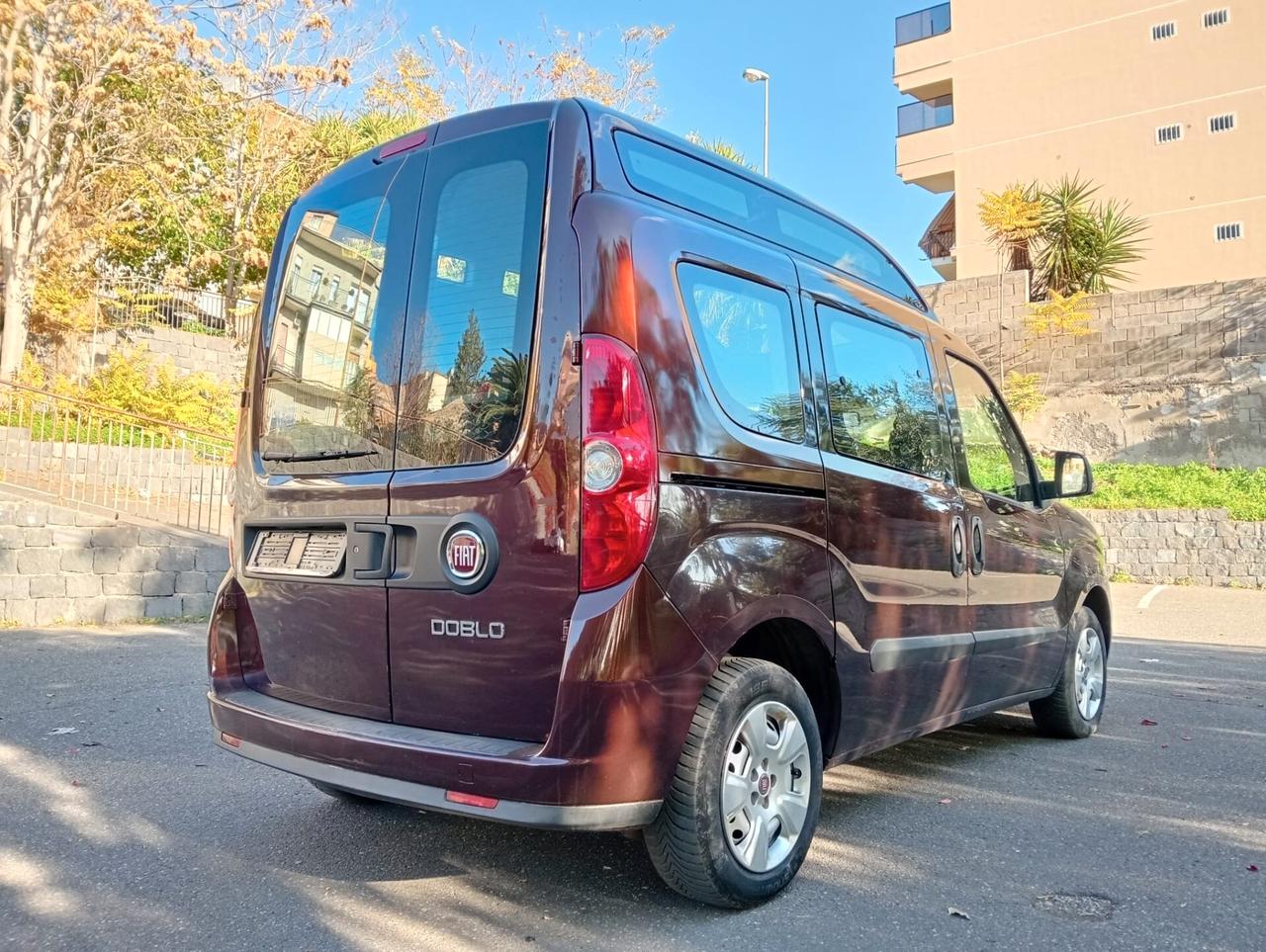Fiat Doblo Pianale ribassato con rampa disabili in carrozzina