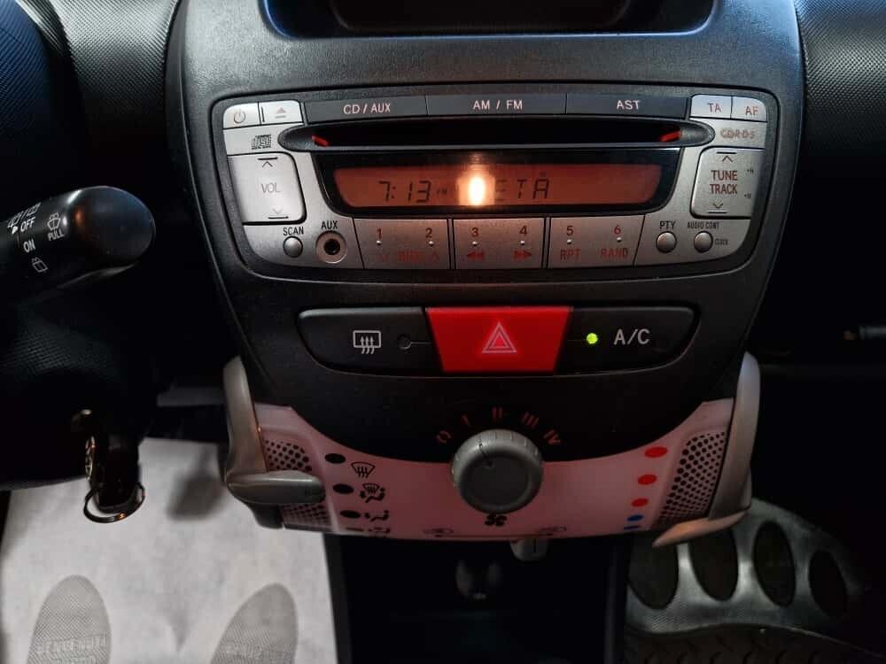 Toyota Aygo 1.0 EURO 5 neopatentati