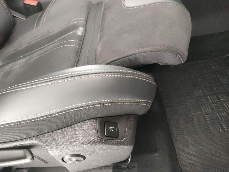 Peugeot 3008 3008 BlueHDi 130 S&S EAT8 GT PACK