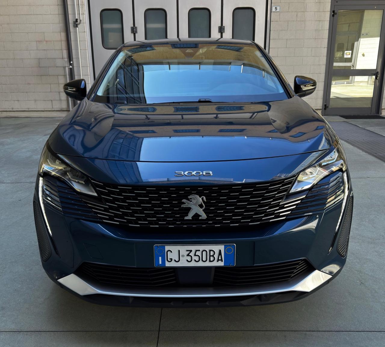 Peugeot 3008 Hybrid 225 e-EAT8 Allure
