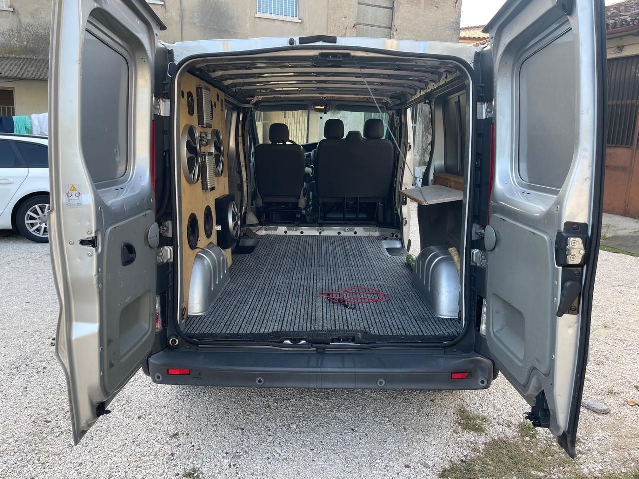 Renault Trafic T27 2.5 dCi/150 PC-TN Furgone DPF