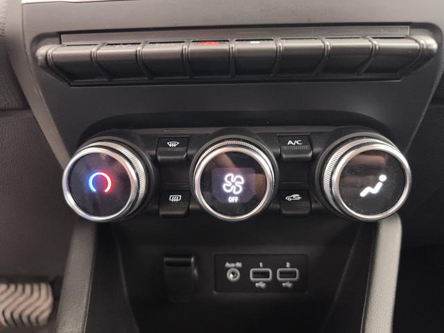 RENAULT Clio 1.6 E-Tech hybrid Business 140cv auto