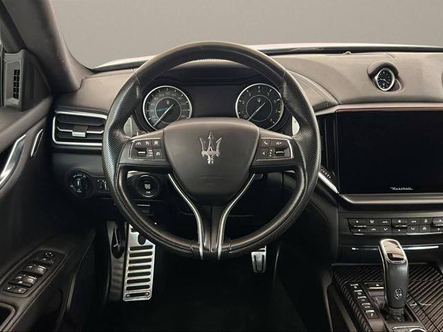 MASERATI Ghibli L4 330 CV MHEV Gransport PACK CARBONIO