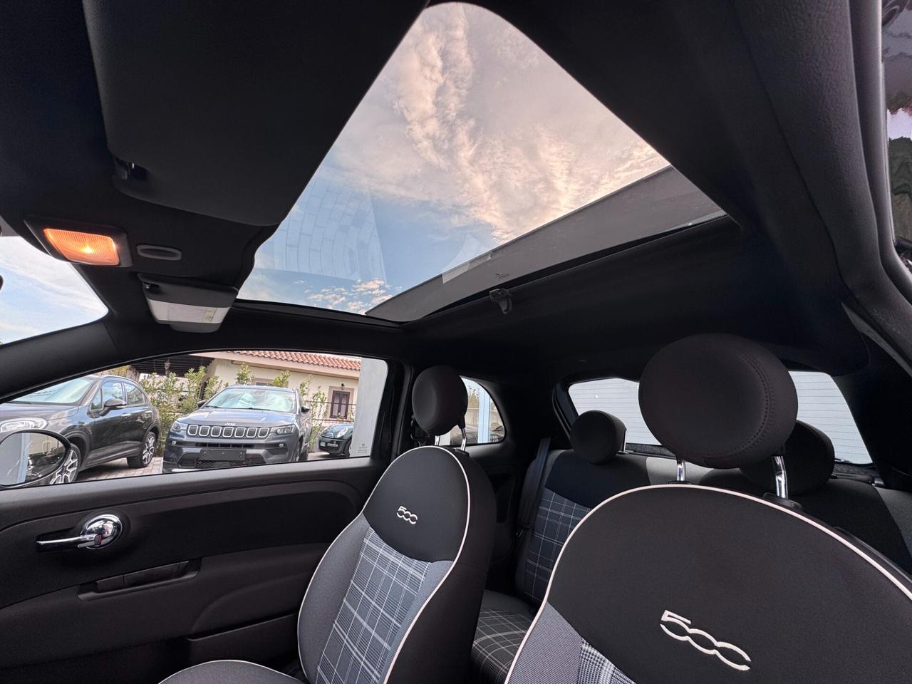 Fiat 500 1.2 Lounge *TETTO PANORAMICO*SENSORI*