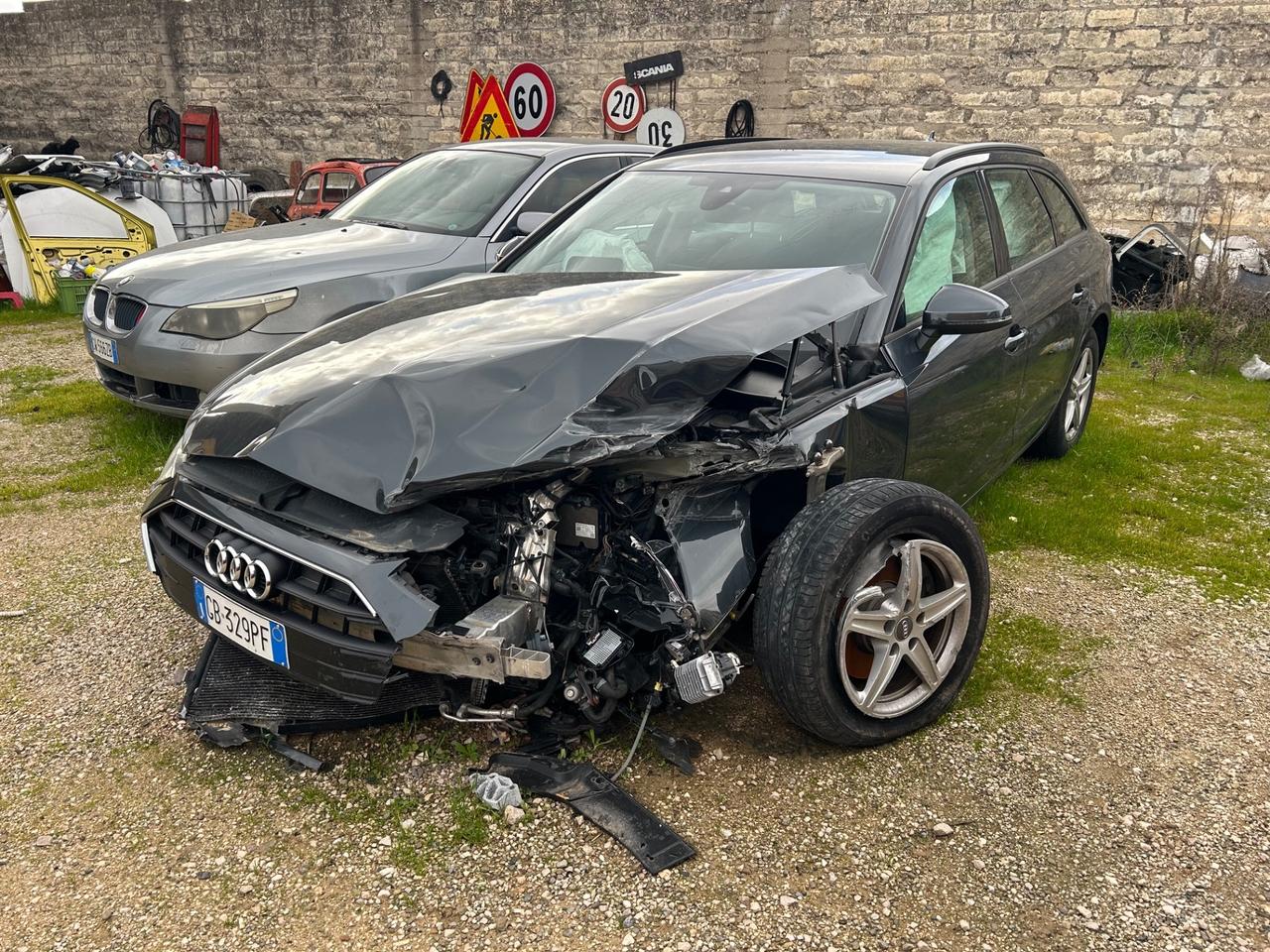 Audi A4 35 TDI/163 CV S tronic Business Advanced ( AUTO SINISTRATA )