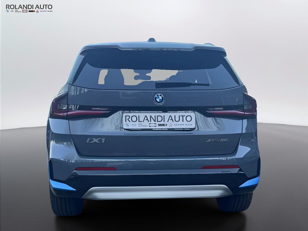 BMW iX1 30 xLine xDrive