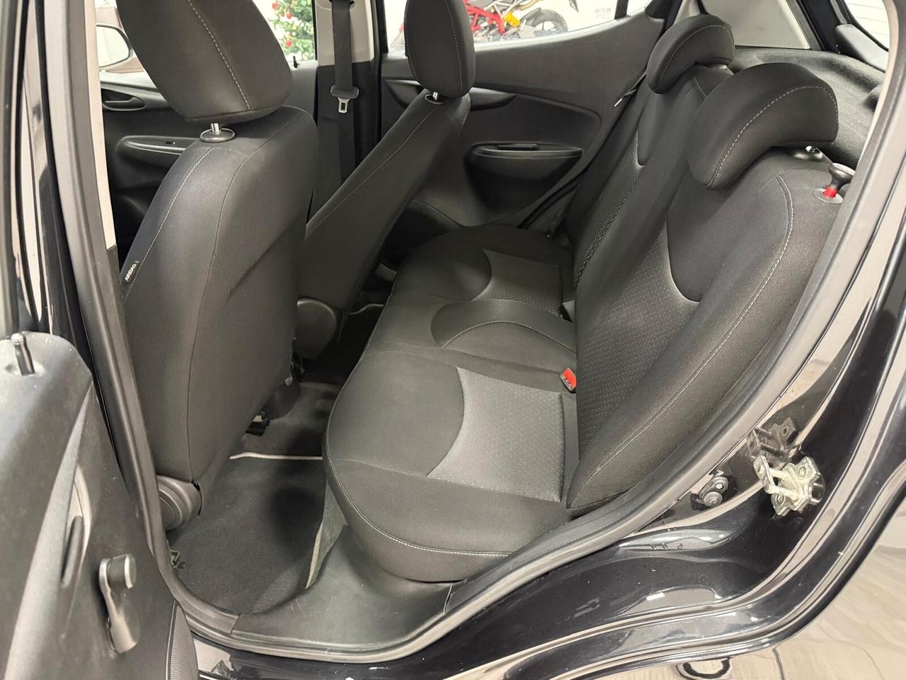 Opel Karl 1.0 75 CV N-Joy