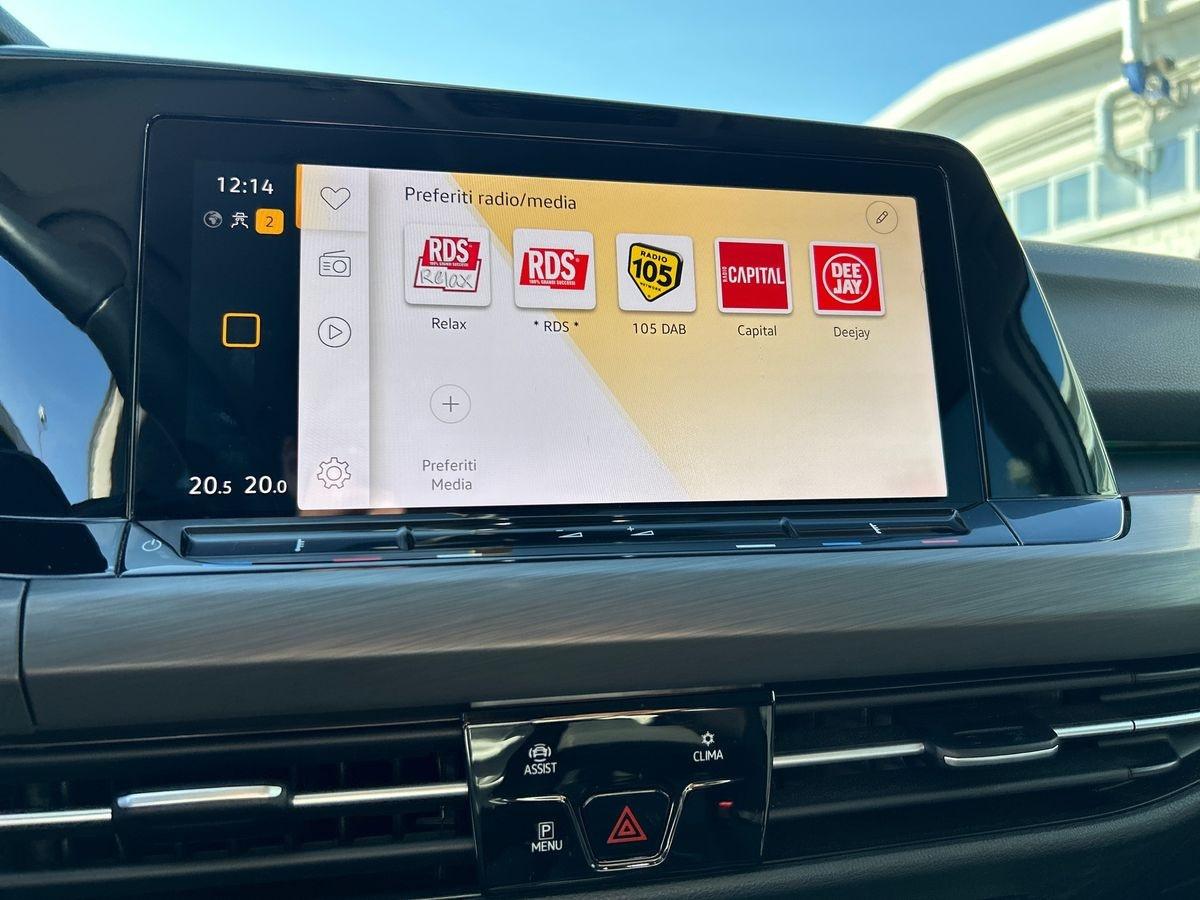 VOLKSWAGEN Golf VIII 2020 - Golf 1.5 tgi Style 130cv dsg