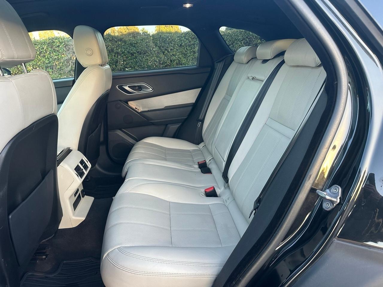 Land Rover Range Velar 2.0D I4 240 CV FULL OPTIONAL