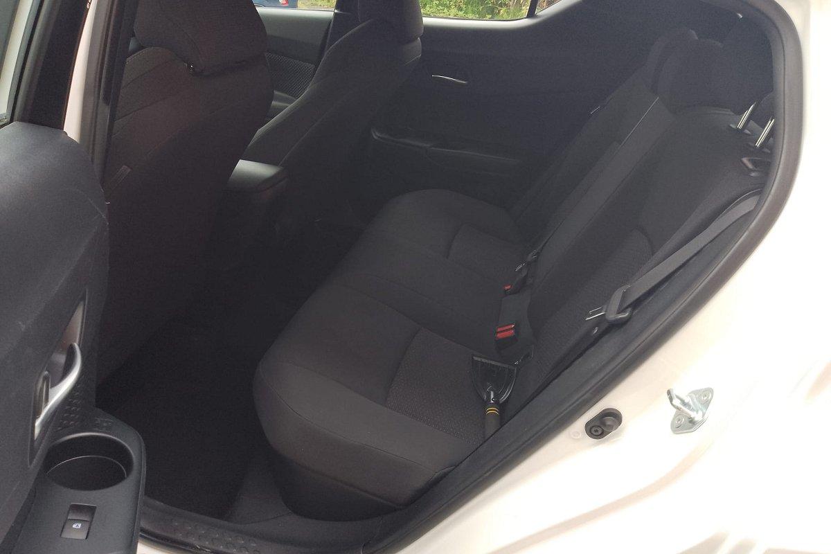 TOYOTA C-HR 1.8 Hybrid E-CVT Active