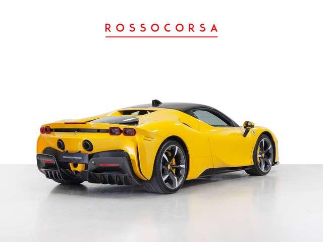 Ferrari SF90 Stradale
