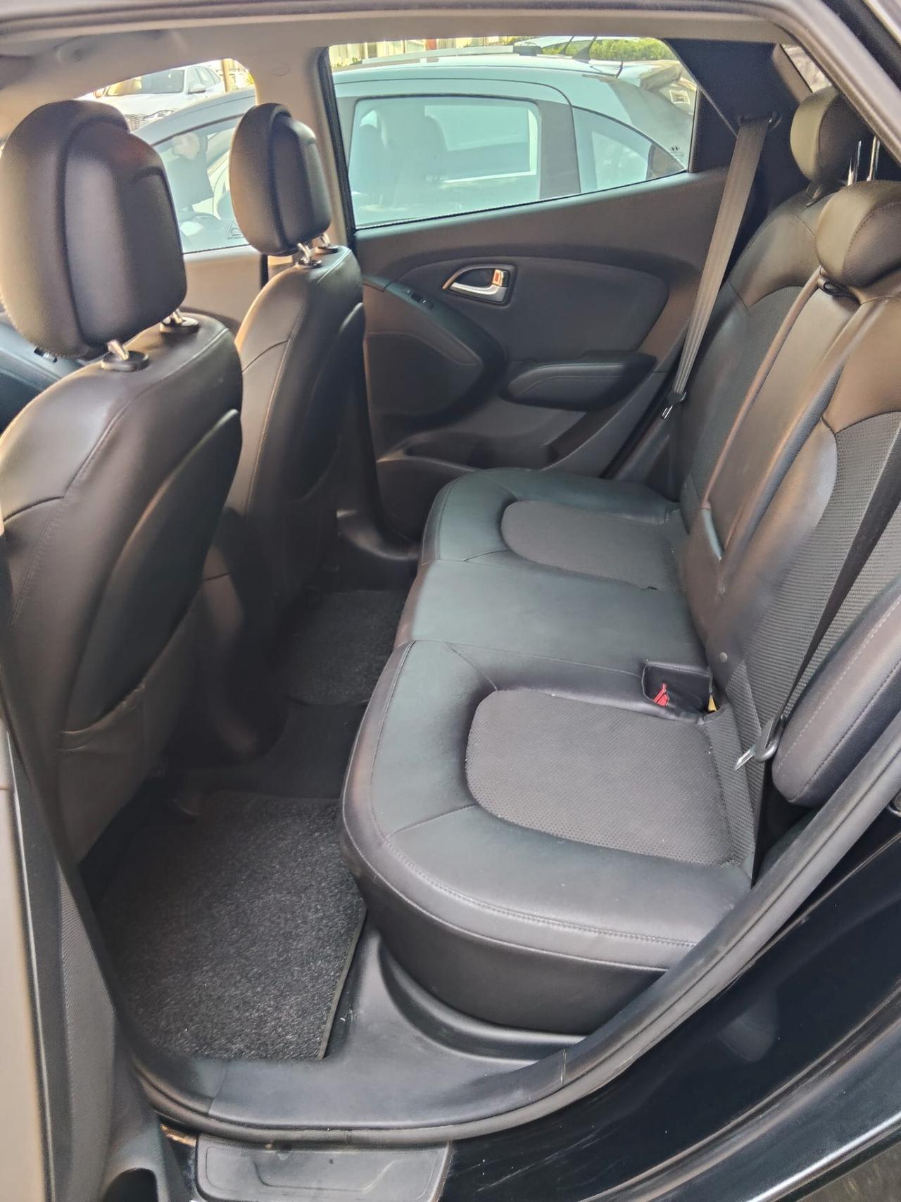 Hyundai iX35 1.7 CRDi 2WD Xpossible