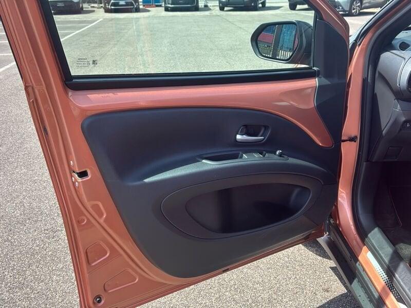 Toyota Aygo X 1.5 HYBRID 115 Premium CVT