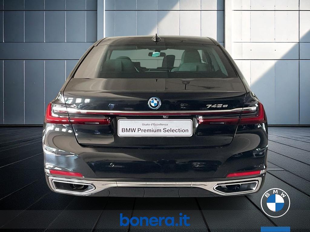 BMW Serie 7 Berlina 745 e Steptronic