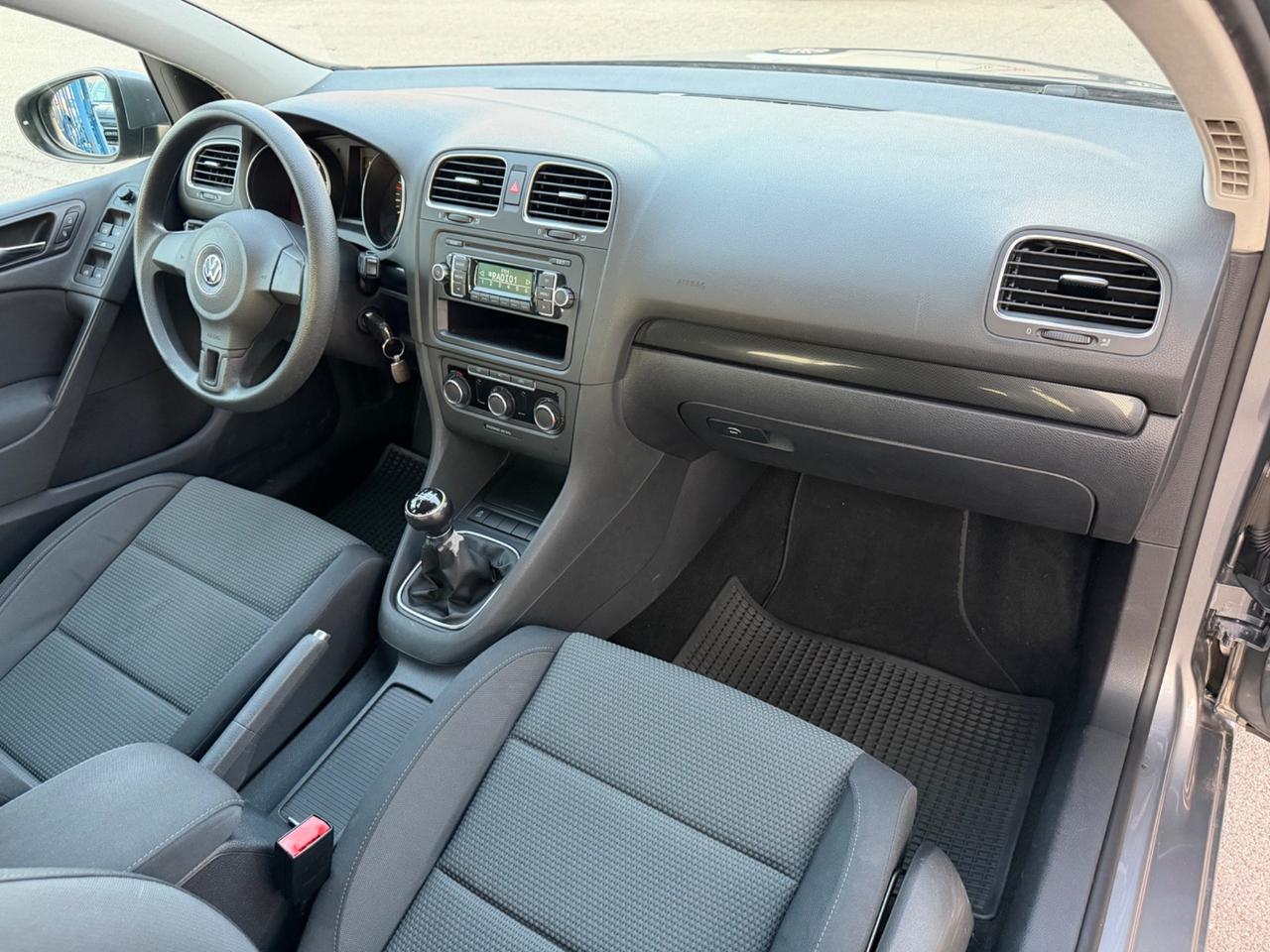 Volkswagen Golf 1.6 TDI 105 cv 2011 117.000 km