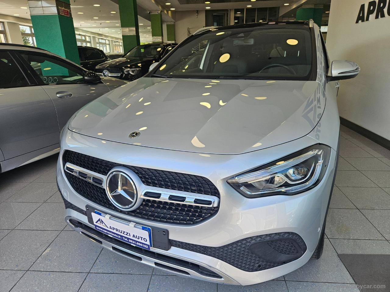MERCEDES-BENZ GLA 200 d Automatic 4Matic Sport Plus
