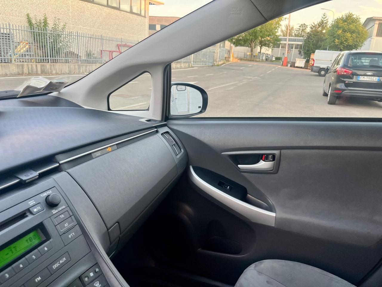 Toyota Prius 1.8h 2009 166.000km perfetta per neopatenti