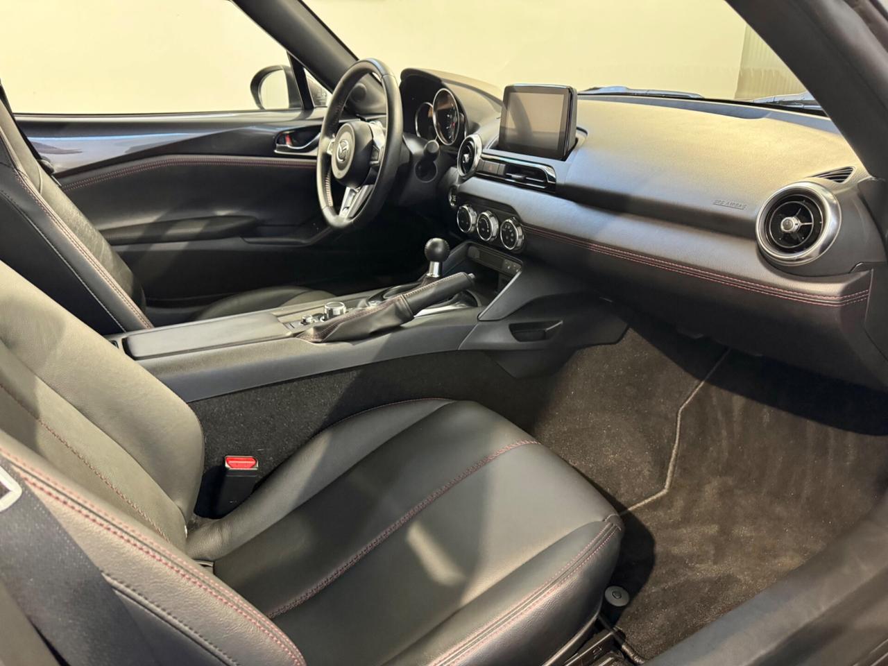 Mazda MX-5 2.0L Skyactiv-G Sport