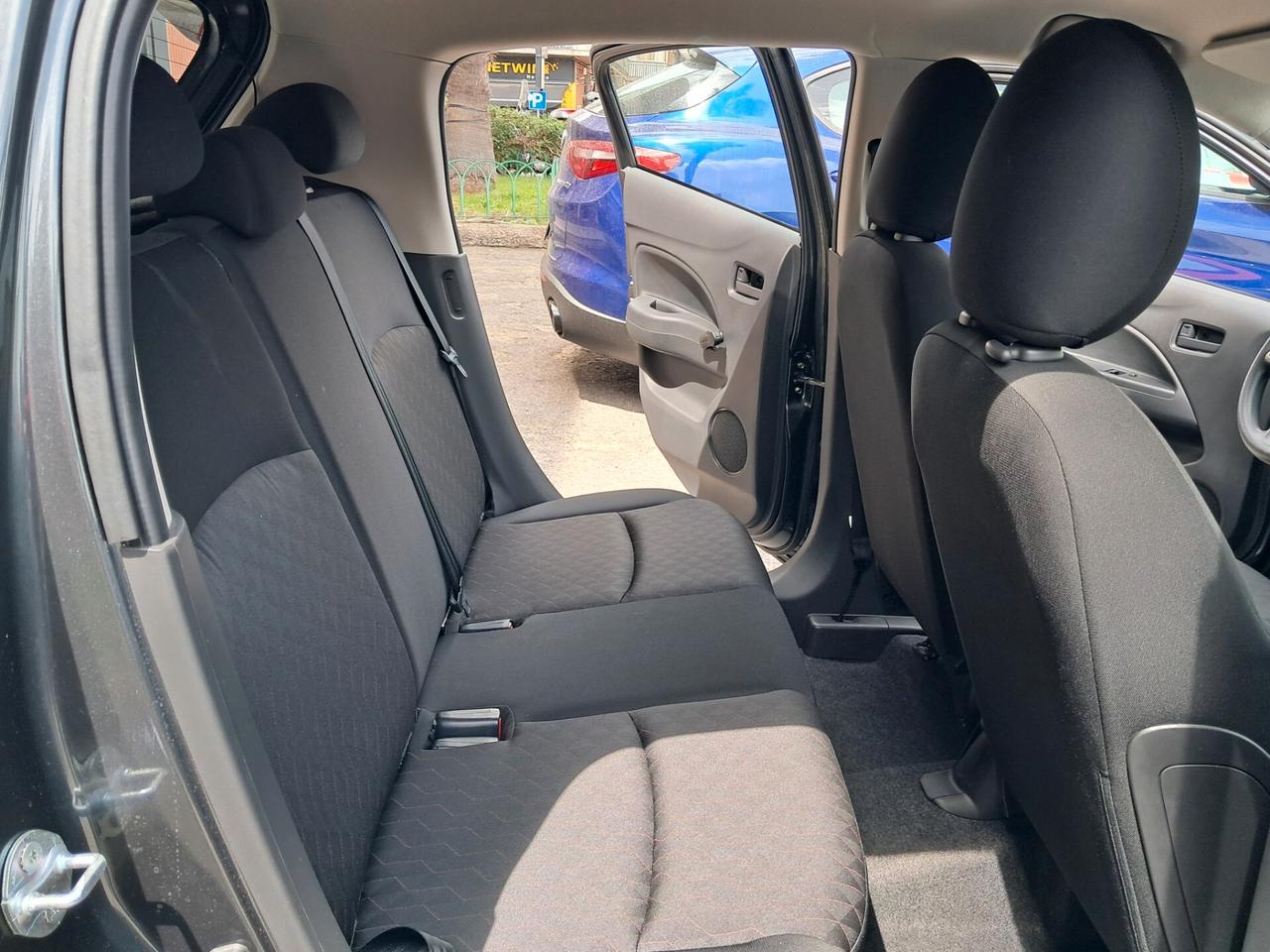 Mitsubishi Space Star 1.2 Invite SDA