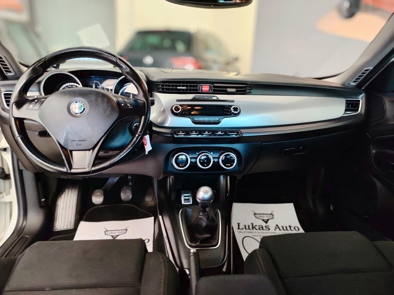 Alfa Romeo Giulietta 1.6 JTDm-2 105 CV Distinctive