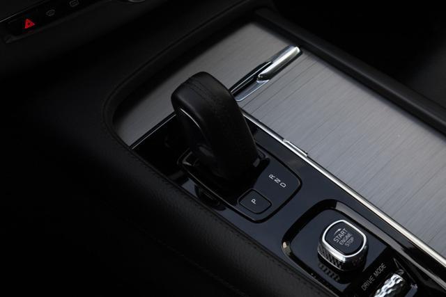 VOLVO XC90 B5 AWD 7 posti Business Plus Prezzo Netto