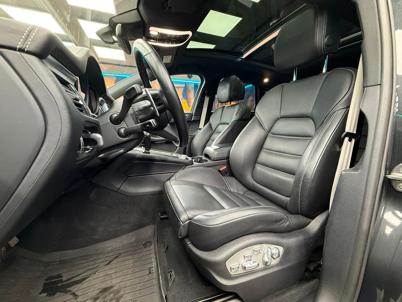 Porsche Macan 2.9 GTS (385)