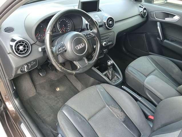Audi A1 3p 1.6 tdi Ambition 105cv MANUALE S-LINE