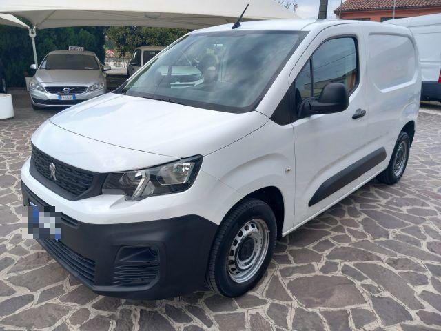 PEUGEOT Partner furgone autocarro