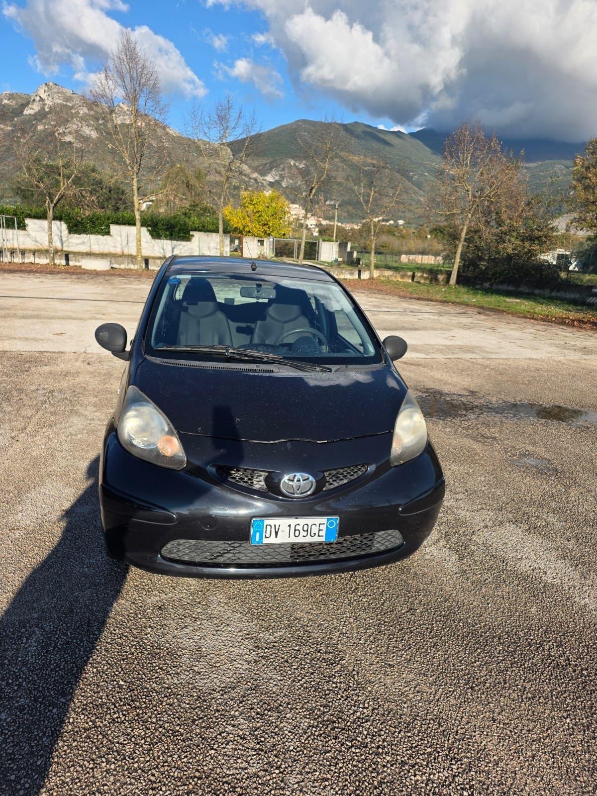 Toyota Aygo 1.0 12V VVT-i 5 porte Sound km 125 mila perfetta