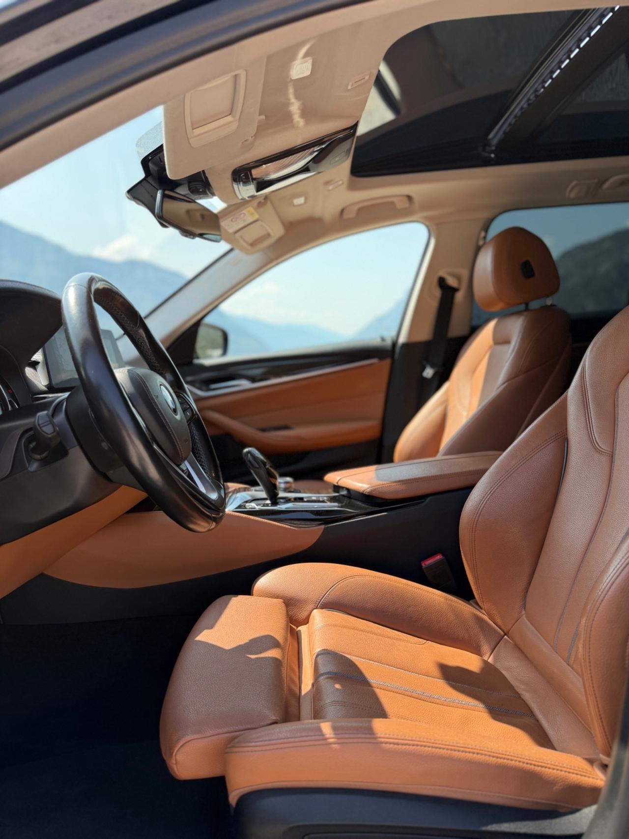 Bmw 520 520d Touring Luxury X-Drive