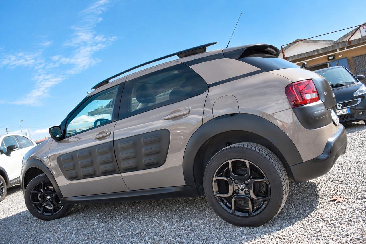Citroen C4 Cactus AUTOCARRO CON POSTI E IVA DETR. 1.6HDi 100CV Shine TETTO NAVI SENSORI CRUISE