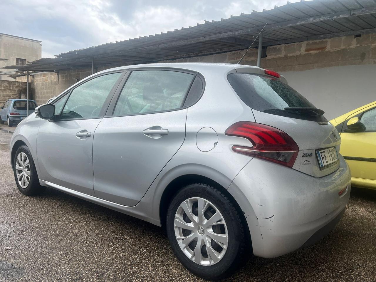 Peugeot 208 PureTech 2016 UNIPRO 118000KM