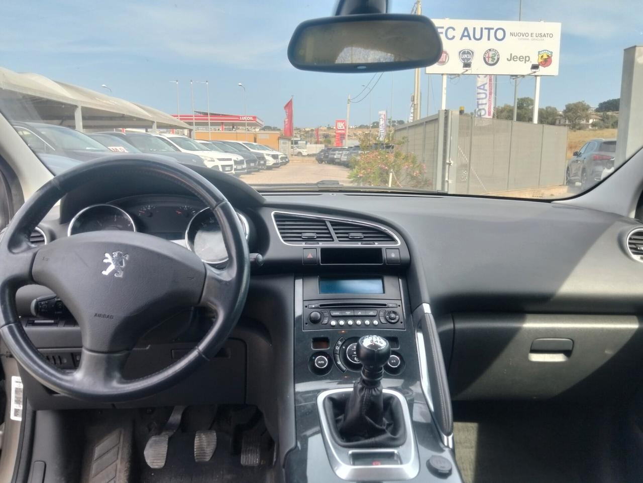 Peugeot 3008 1.6 HDI 112CV TECNO