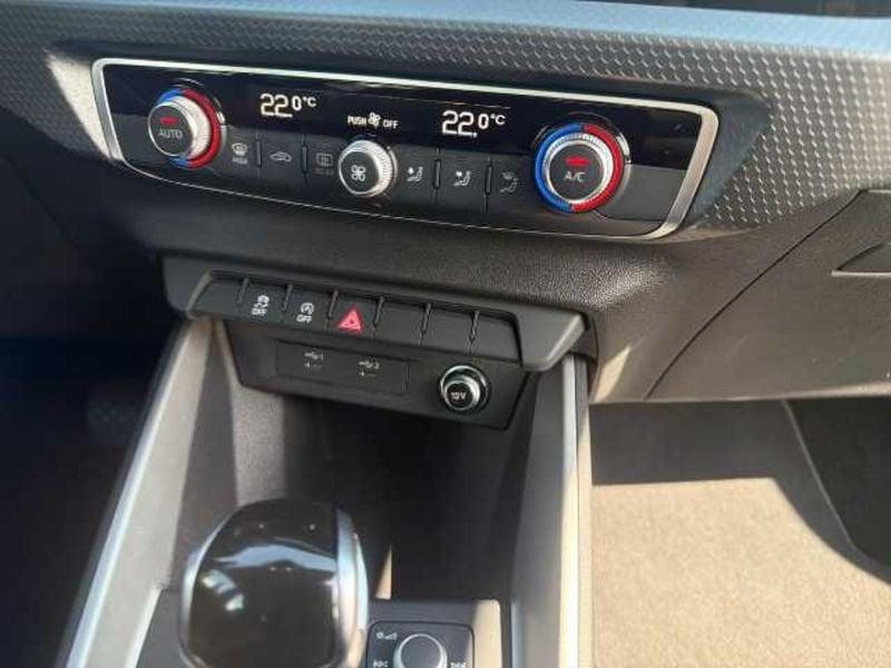 Audi A1 II 2019 Sportback 30 1.0 tfsi Admired 110cv s-tronic