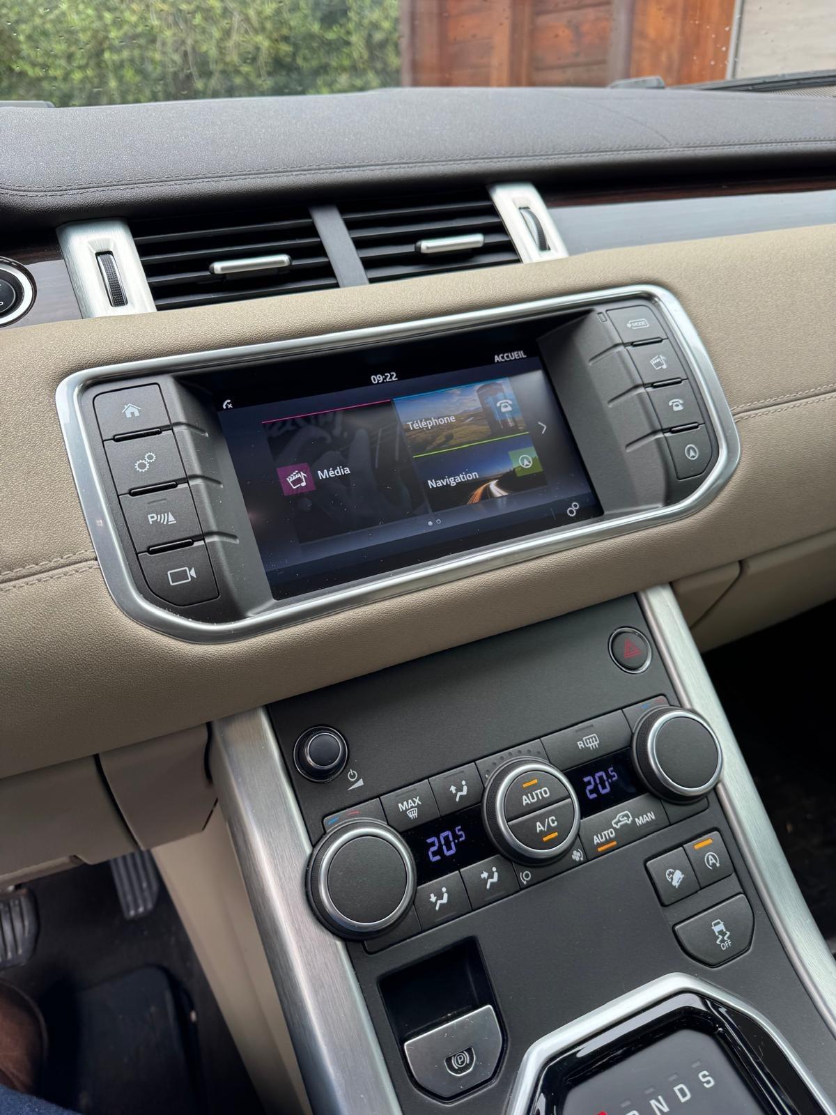 Land Rover Range Evoque 2.0 Si4 5p. Autobiography