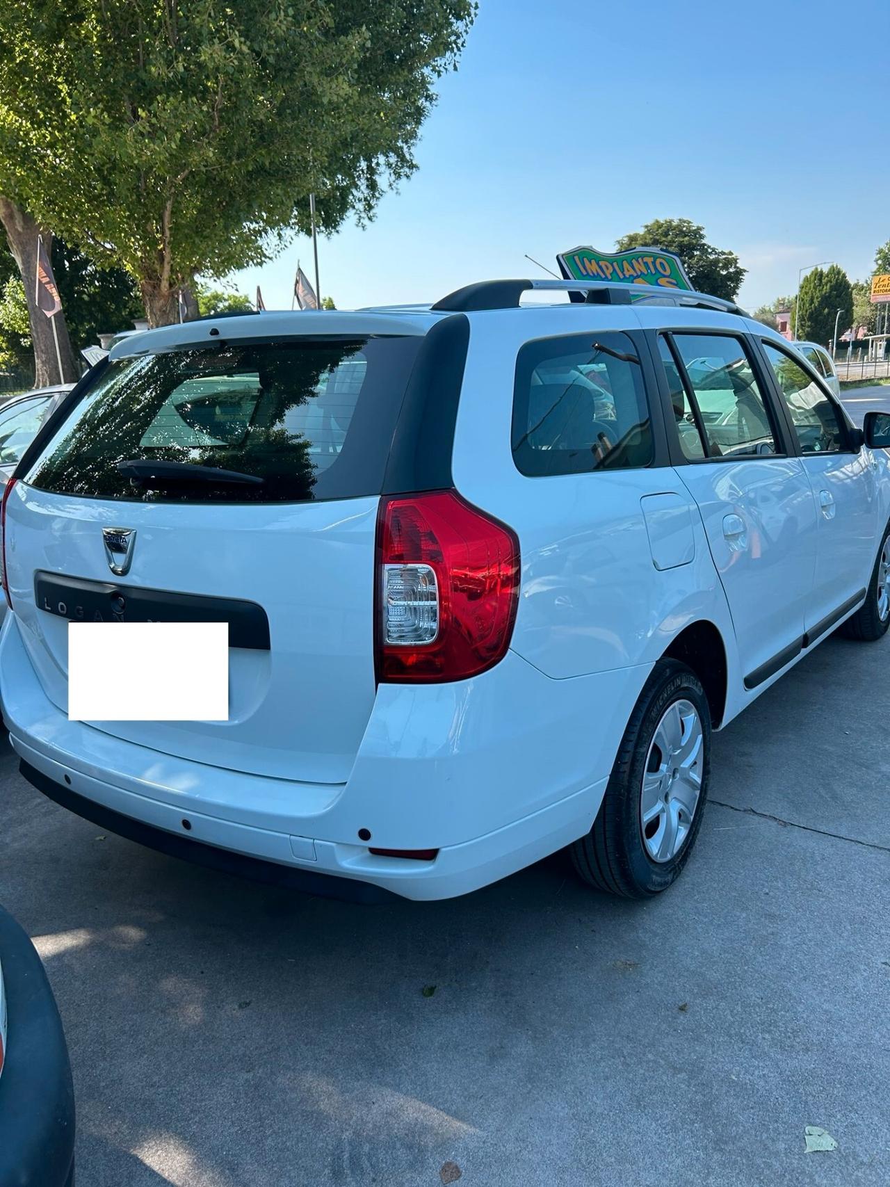 Dacia Logan MCV 0.9 TCe 12V 90CV TurboGPL Start&Stop Lauréate OK NEO PATENTATI