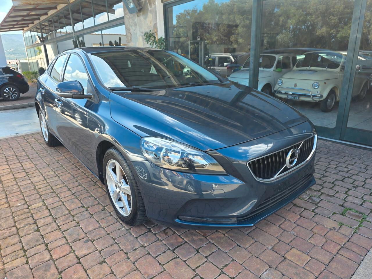 Volvo V40 D2 Momentum