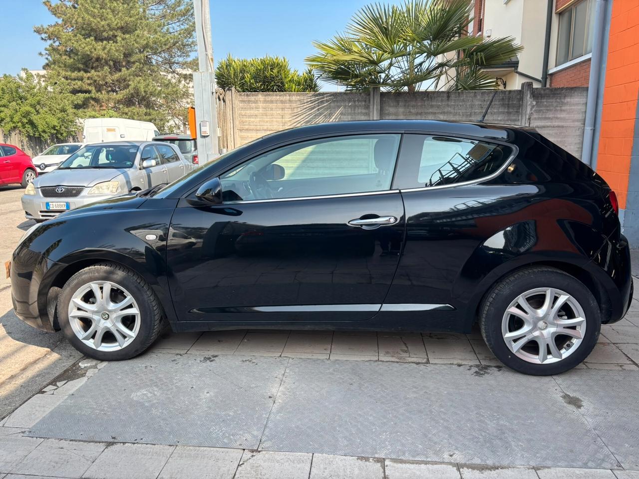 Alfa Romeo MiTo 1.4 105 CV M.air S&S Distinctive Sport Pack