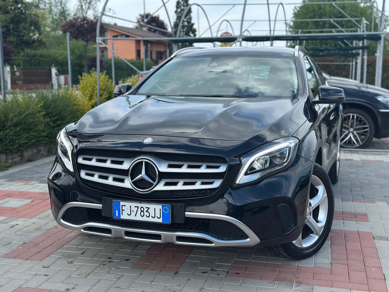 Mercedes-benz GLA 200d Sport NAVI*PELLE*R.CAMERA