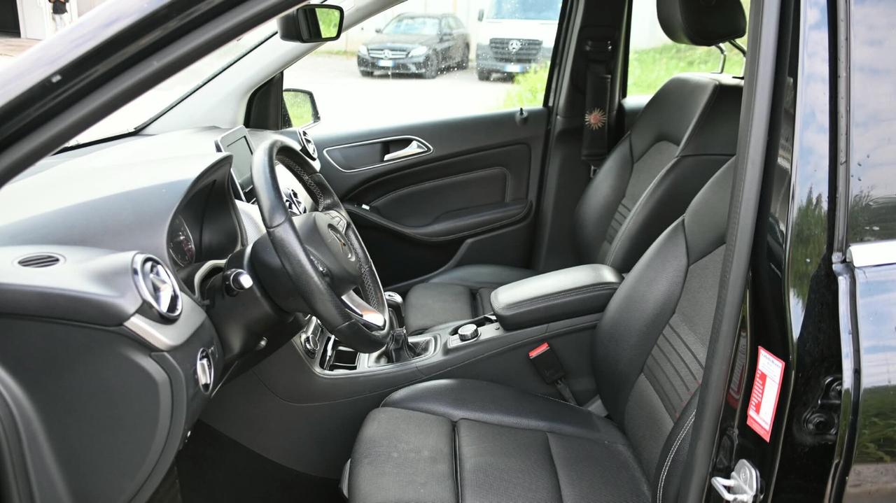 Mercedes-Benz B 180 d Sport