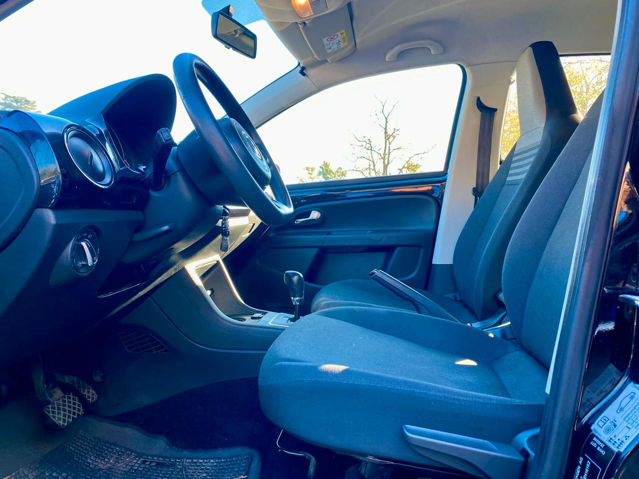 Volkswagen up! 1.0 5p AUTOMATICA- GARANZIA