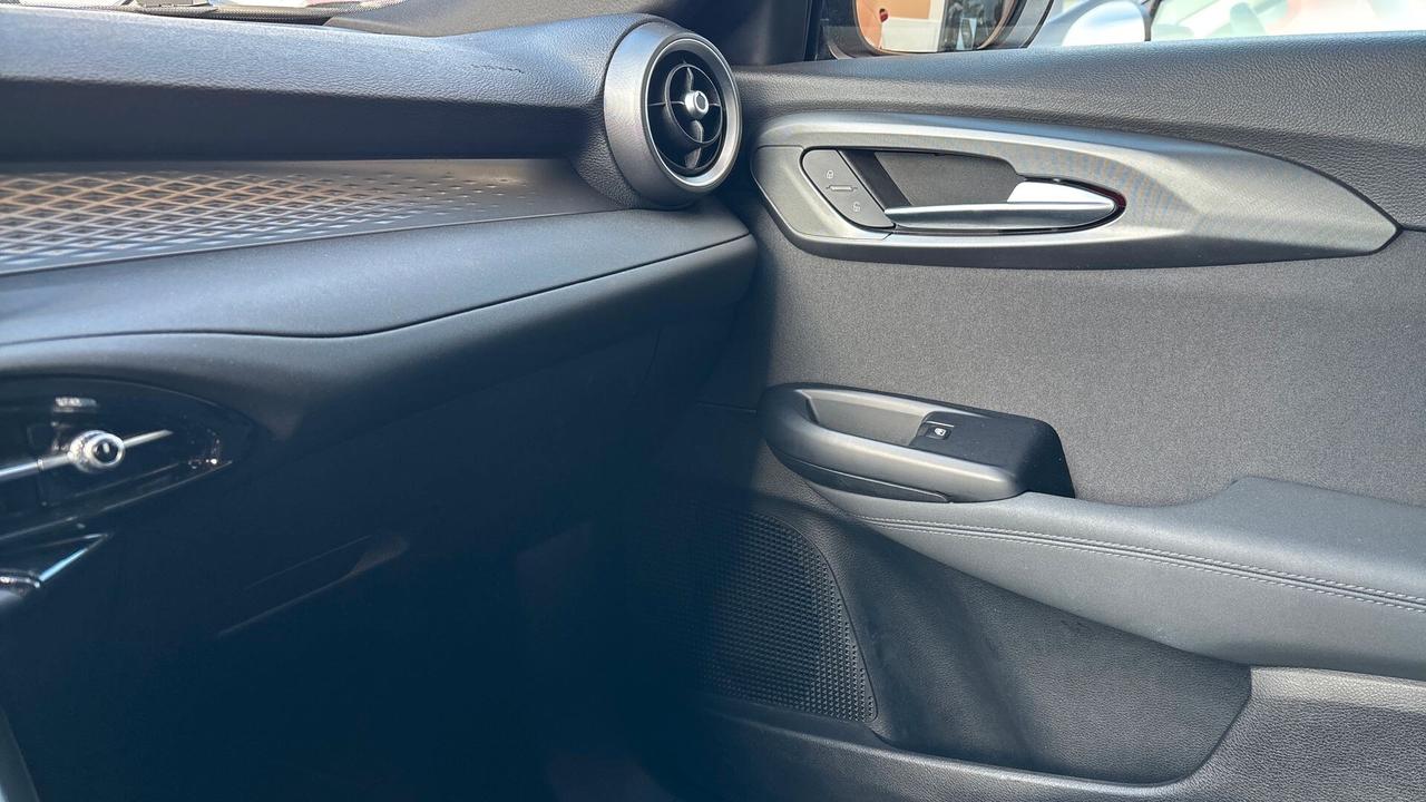 Alfa Romeo Tonale 1.6 diesel 130 CV TCT6 Super