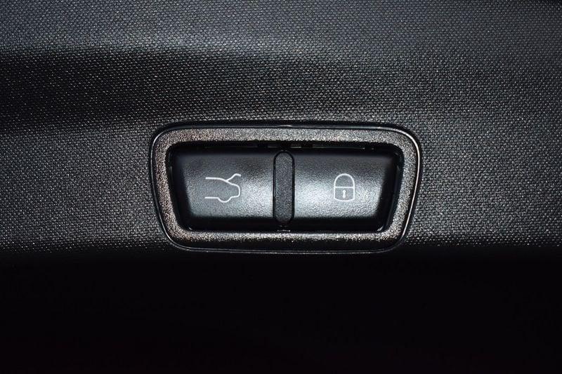 Alfa Romeo Stelvio 2.2 TD 160 CV Super Business AT8 RWD