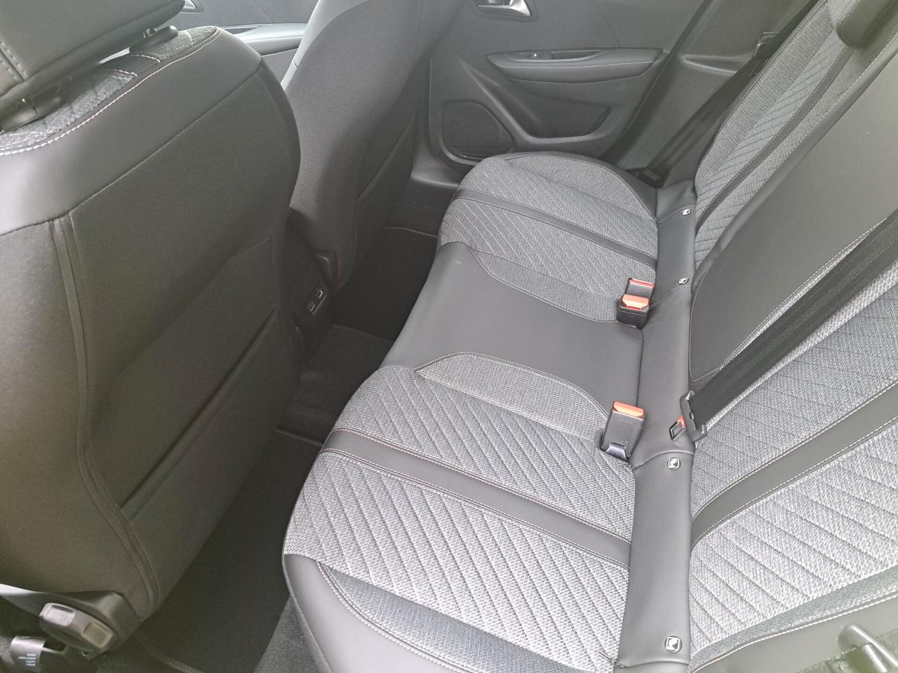 Peugeot 208 ALLURE, NAVIGATORE, PACK VISION NESSUN OBBLIGO FINANZIARIO!!