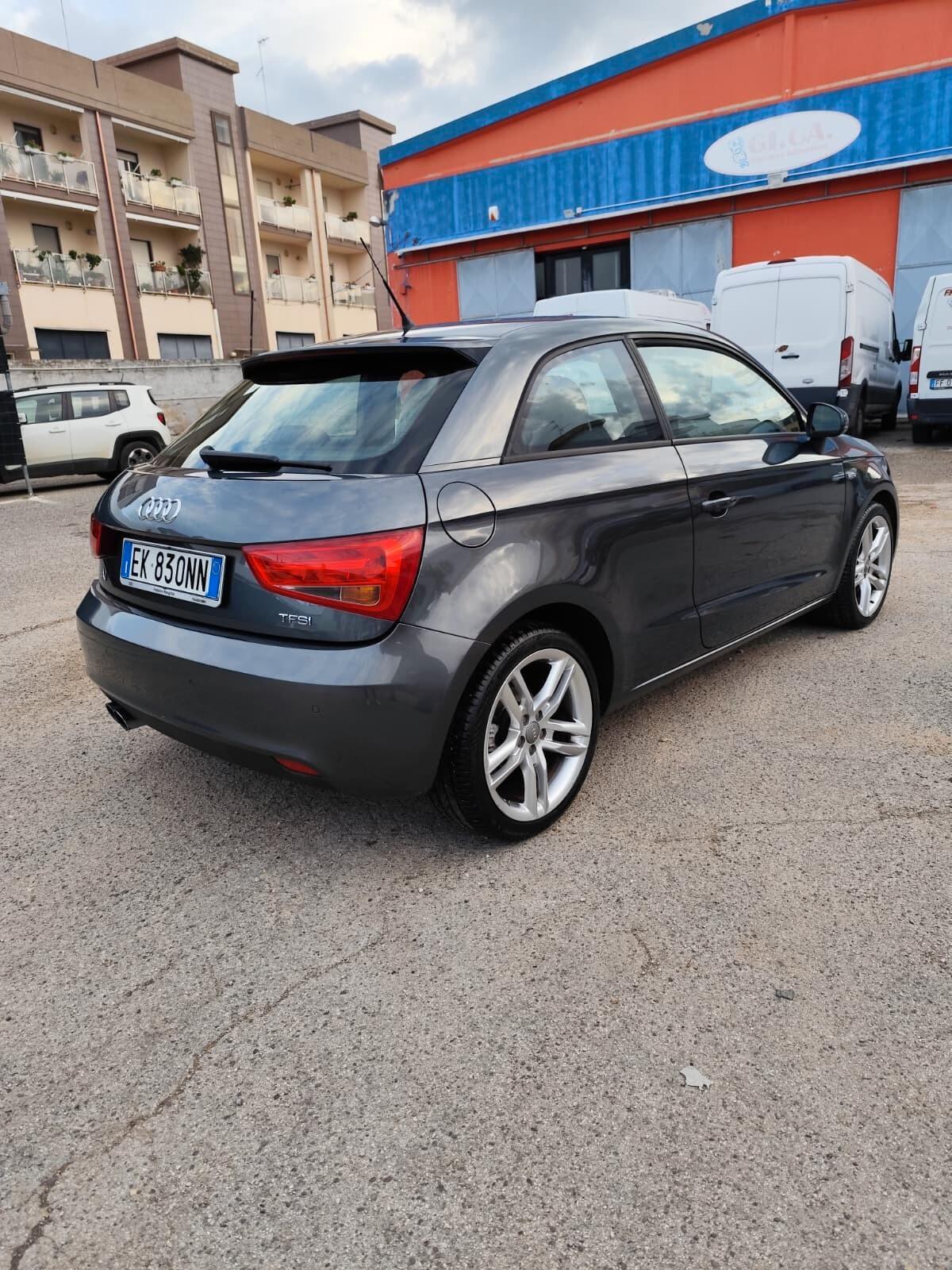 Audi A1 1.4 Benzina 122 cv Sline