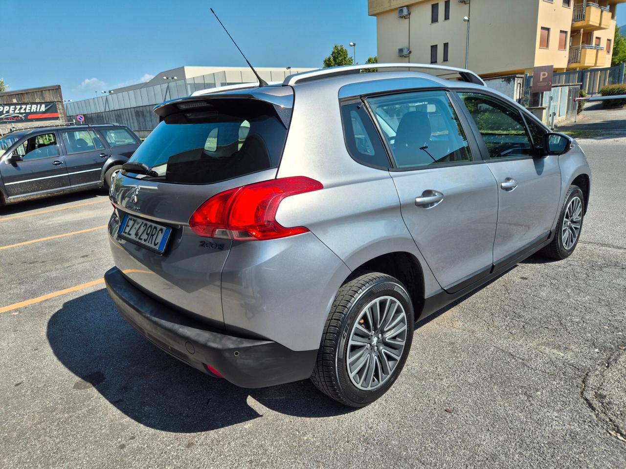 Peugeot 2008 1.4 HDI ACTIVE