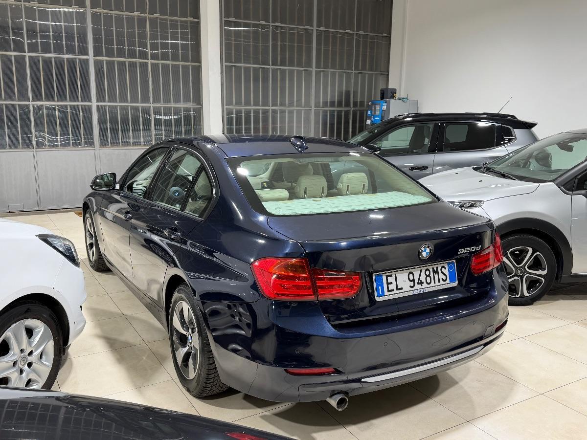 BMW - Serie 3 - 320d Efficient Dynamics Modern