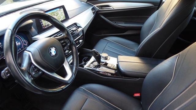 BMW 520 d Touring Luxury Automatico